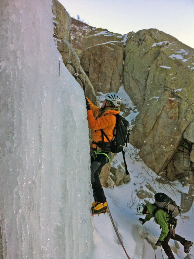 Cascade de glace dans le vallon de l'Onda Cascade de glace dans le vallon de l'Onda