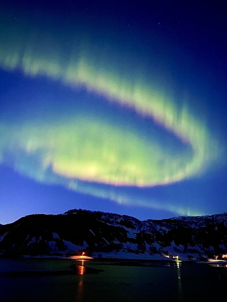 Ski dans les Lofoten au départ d'un voilier Ski dans les Lofoten au départ d'un voilier