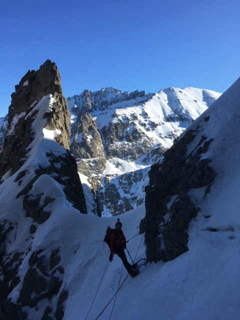 Au relais dans le couloir de gauche