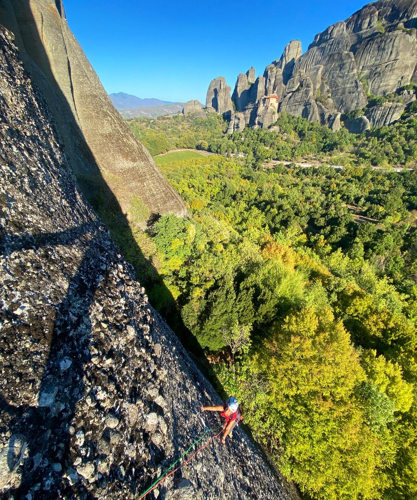 Grandes voies d'escalade dans les Météores