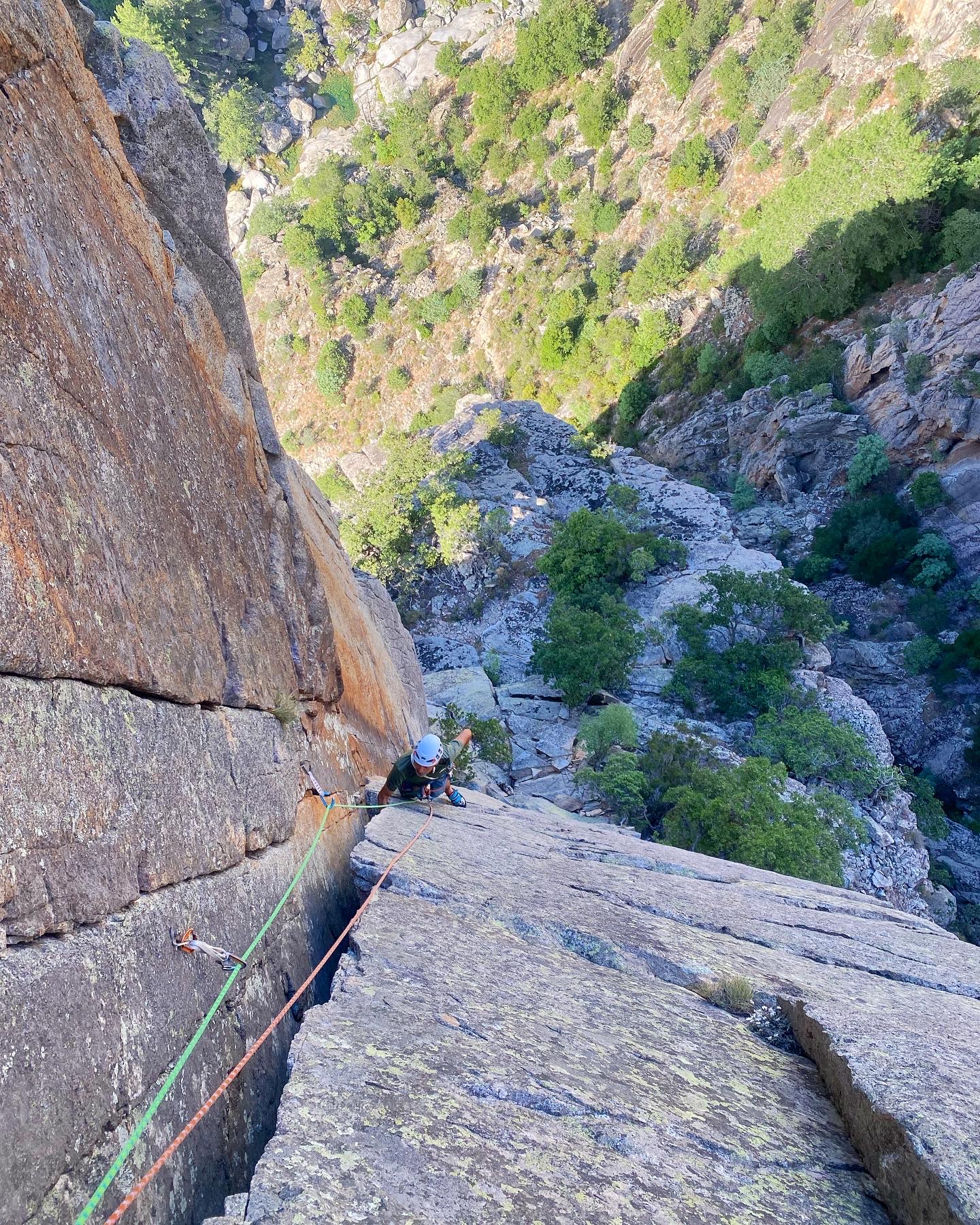 Escalade en Corse avec un guide de haute montagne