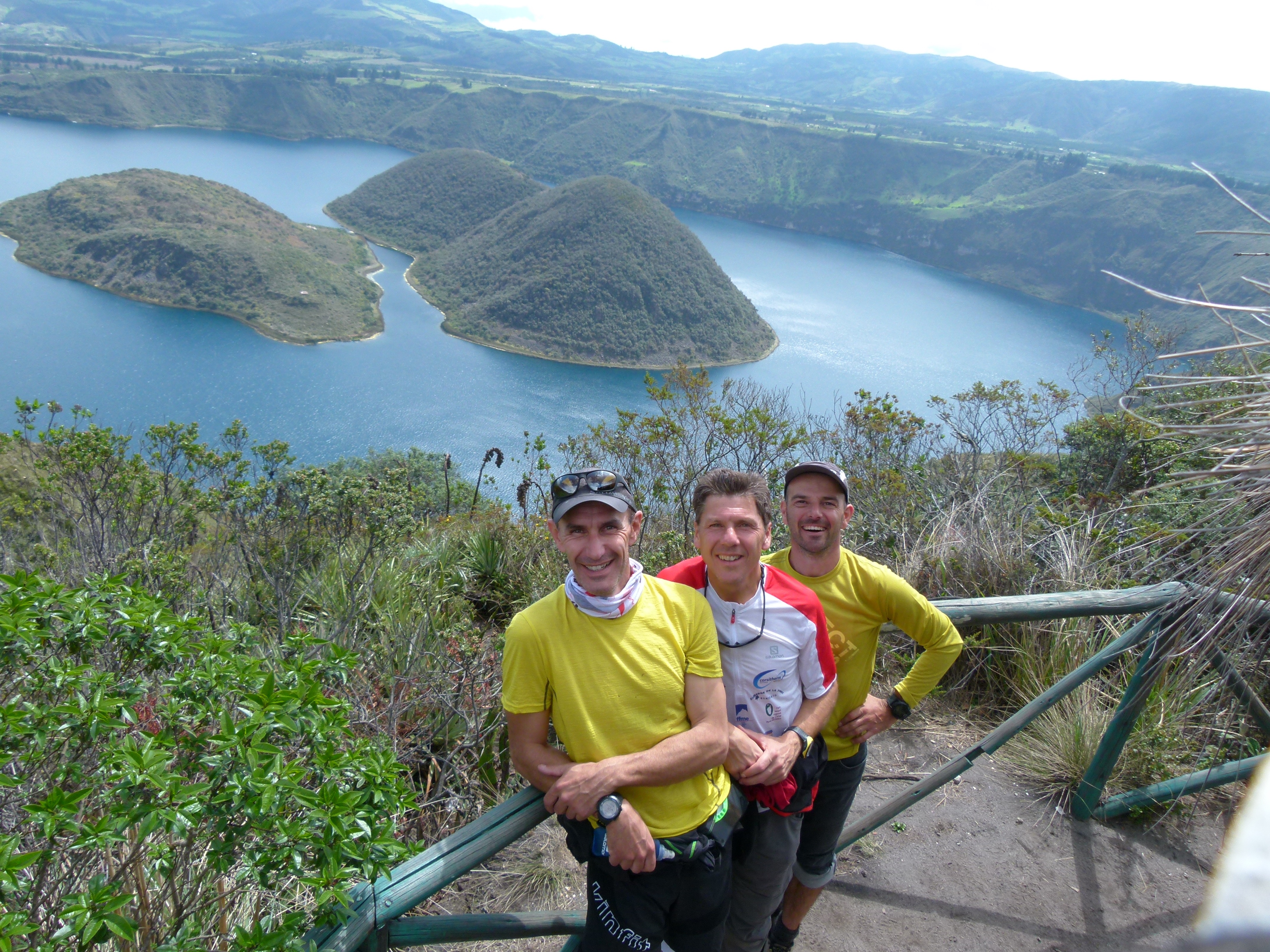 Lagunas de Cuicocha Lagunas de Cuicocha