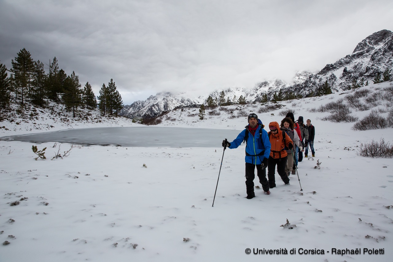Cramponnage à Asco avec les Étudiants de l'Université de Corse Cramponnage à Asco avec les Étudiants de l'Université de Corse
