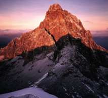 Ascension du Mont Kenya 5199 mètres Ascension du Mont Kenya 5199 mètres