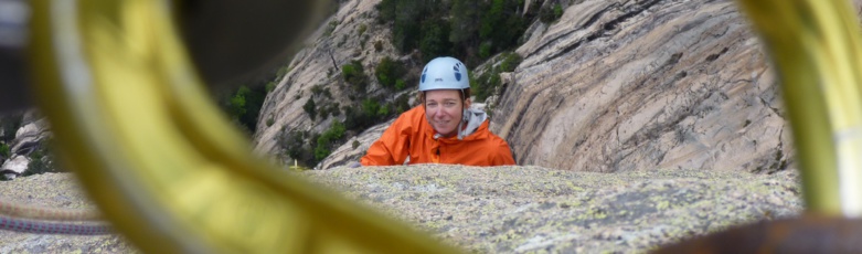 Le dos de l'éléphant, la grande voie d'escalade classique de Bavella Le dos de l'éléphant, la grande voie d'escalade classique de Bavella